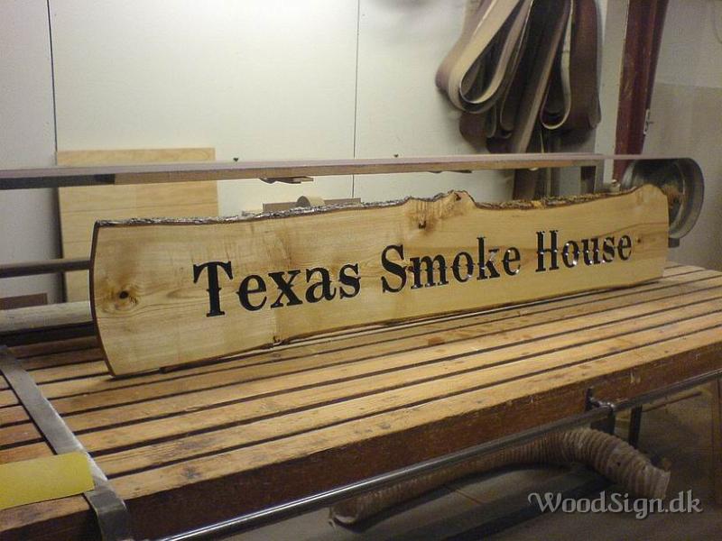 TEXAS Smoke House.JPG